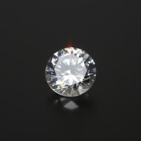 カラーレスYAG 1.05ct UVペン付