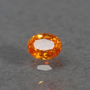 画像1: マンダリンガーネット 0.35ct