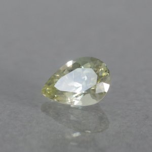 画像1: ミントグロッシュラーガーネット 0.57ct UVペン付