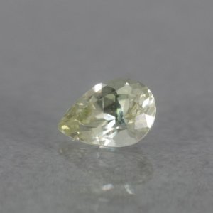 画像2: ミントグロッシュラーガーネット 0.57ct UVペン付