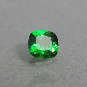 画像1: グリーングロッシュラーガーネット 0.50ct