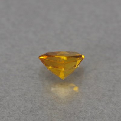 画像1: クリノヒューマイト 0.90ct