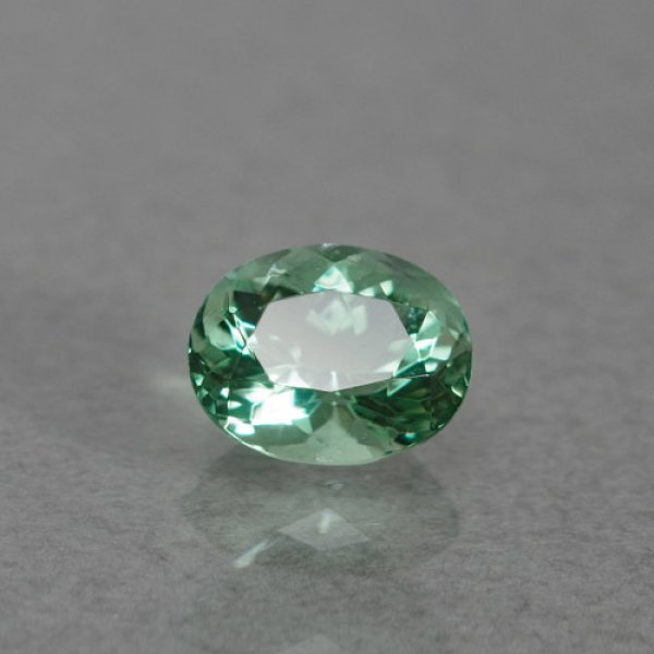 画像1: ベトナム産 グリーンフローライト 1.56ct (1)