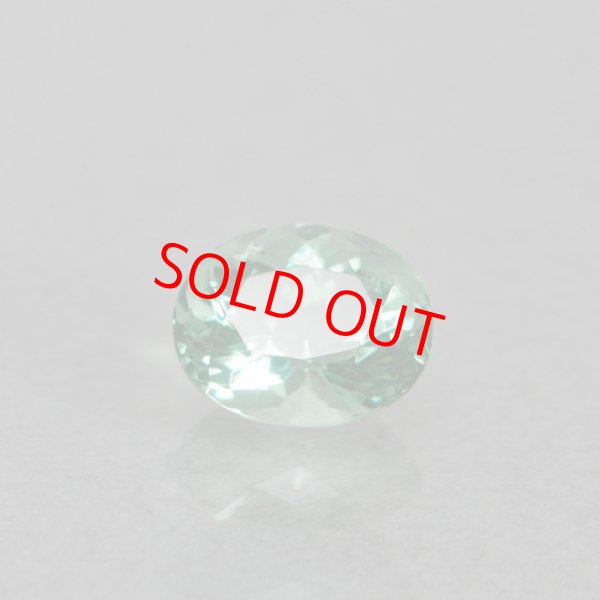 画像1: ベトナム産 グリーンフローライト 1.56ct (1)