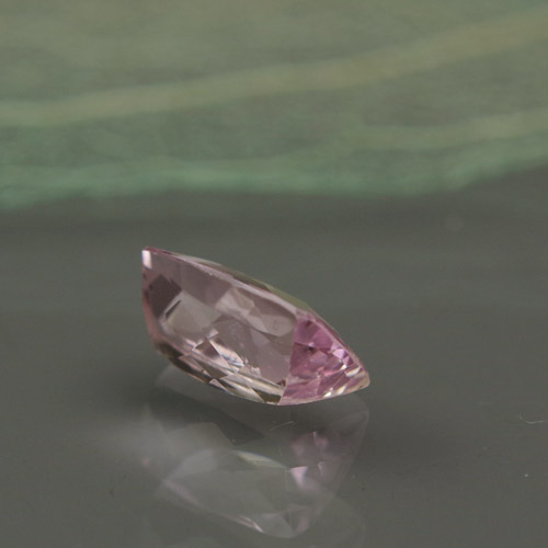 ピンクトパーズ1.00ct