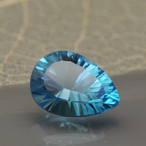 スイスブルートパーズ3.28ｃｔ