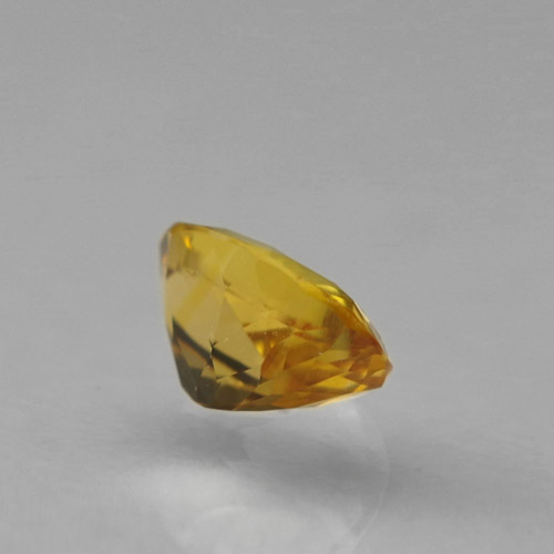 コンドロダイト0.69ct